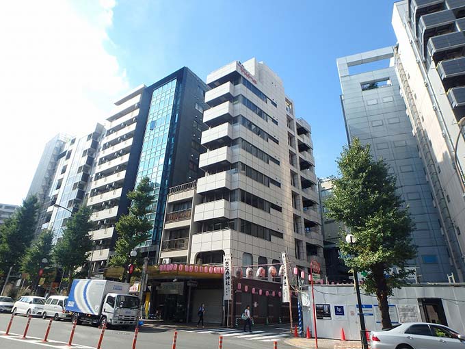 株式会社アイミリーはこのビルの8階にあります。