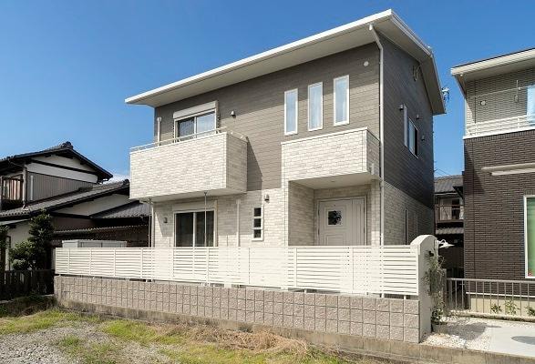 ハウスメーカーのローコスト住宅のデザイン例：タマホーム①