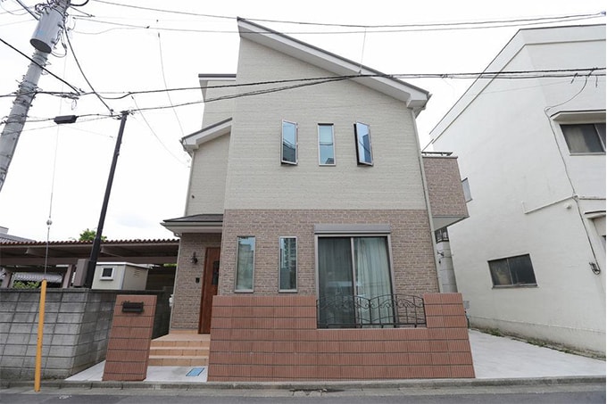 ハウスメーカーのローコスト住宅のデザイン例：アイダ設計